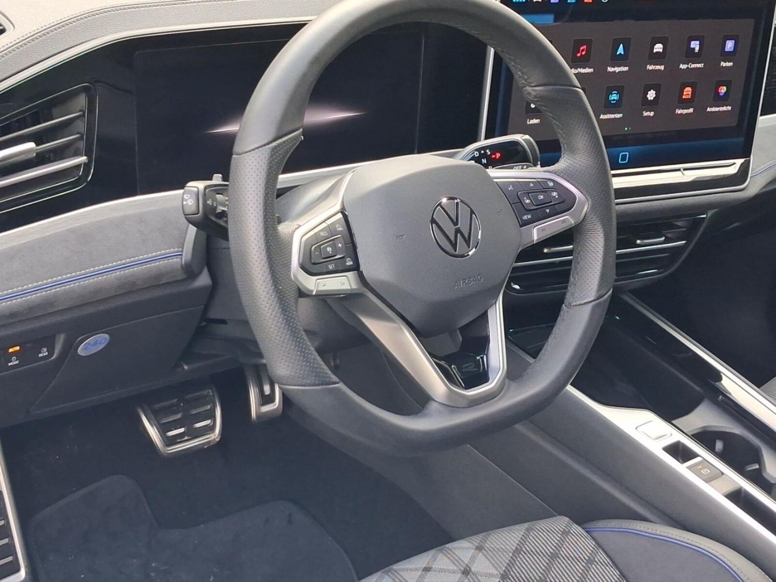 Volkswagen Passat – Bild 8