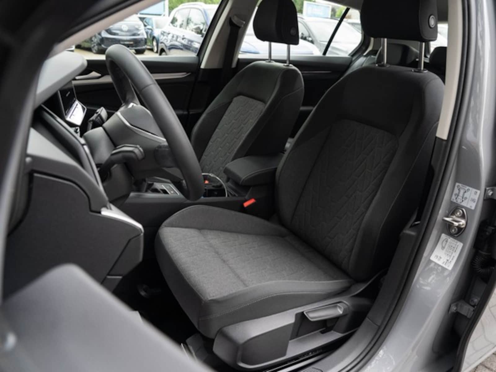 Volkswagen Golf – Bild 6