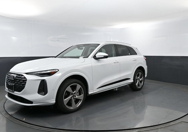 Photo of 2025 Audi Q5