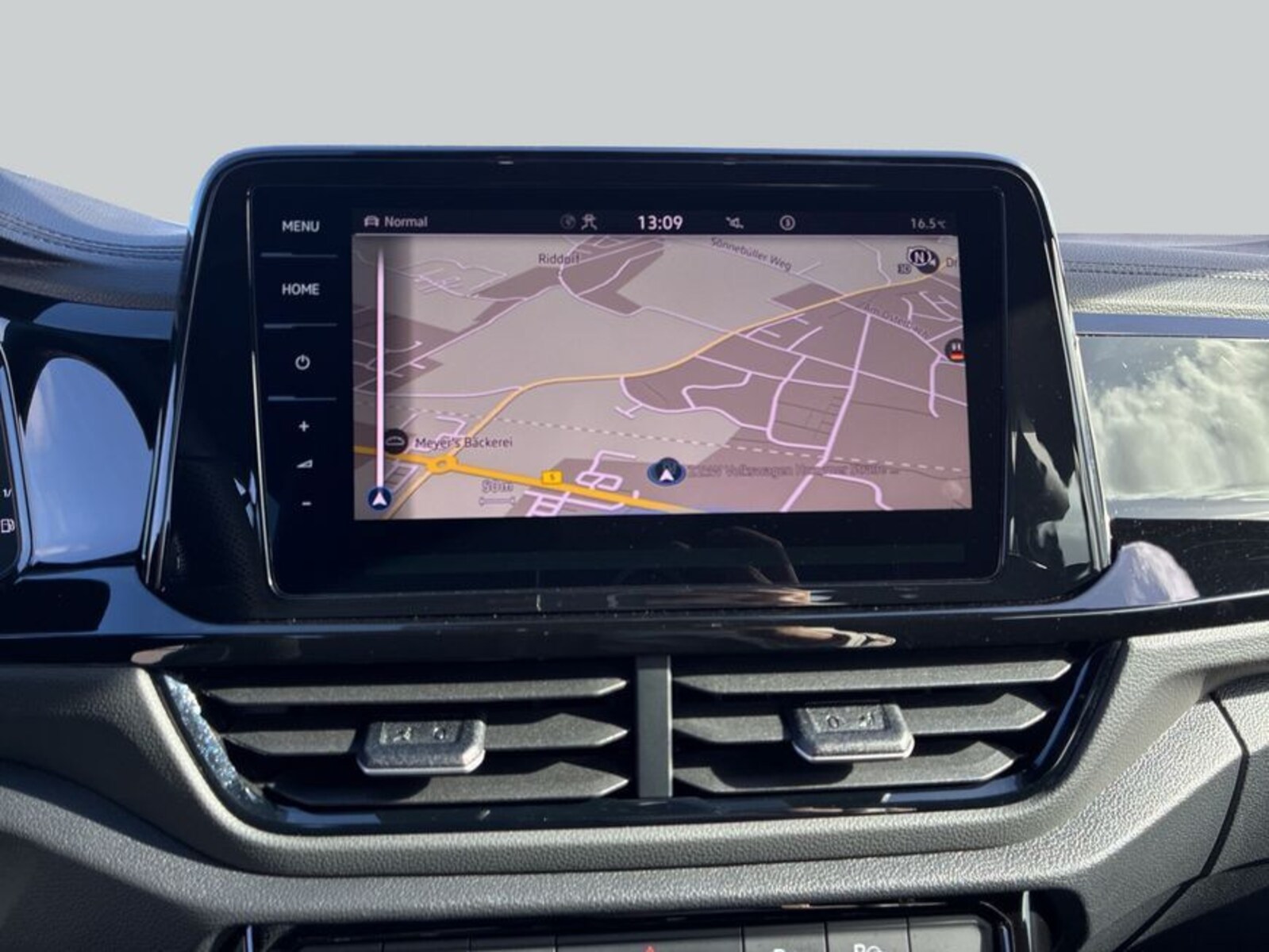 Volkswagen T-Roc Cabriolet – Bild 18