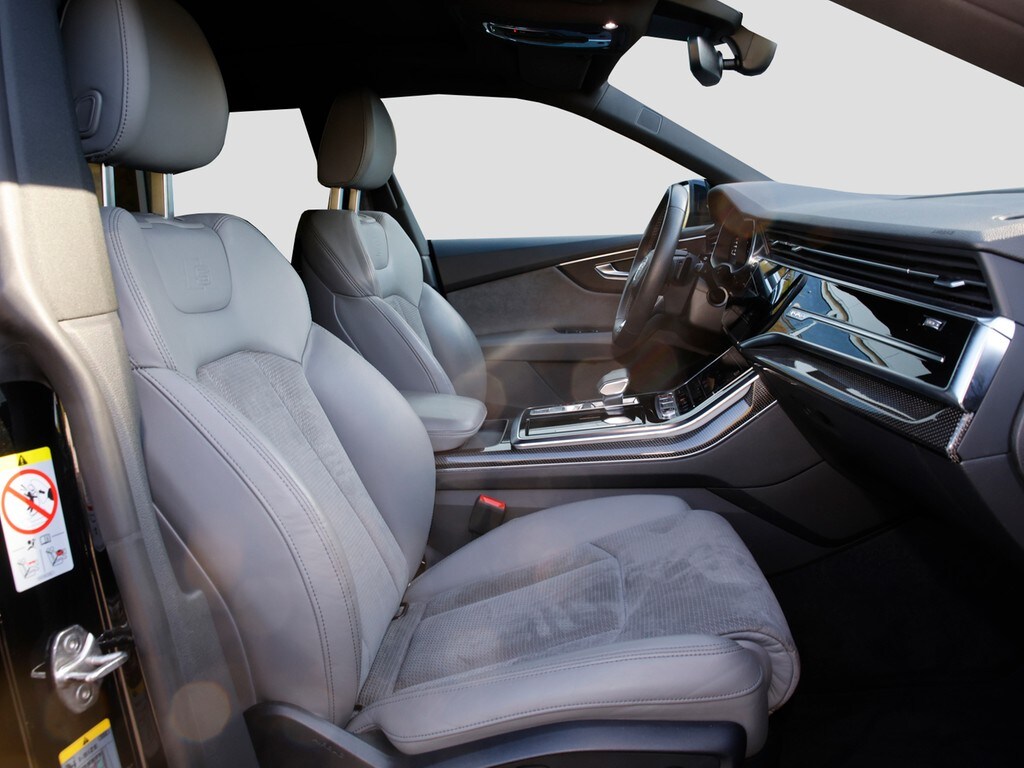 Image about Audi SQ8 TFSI quattro tiptronic