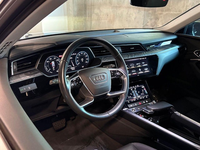 2024 Audi Q8 e-tron