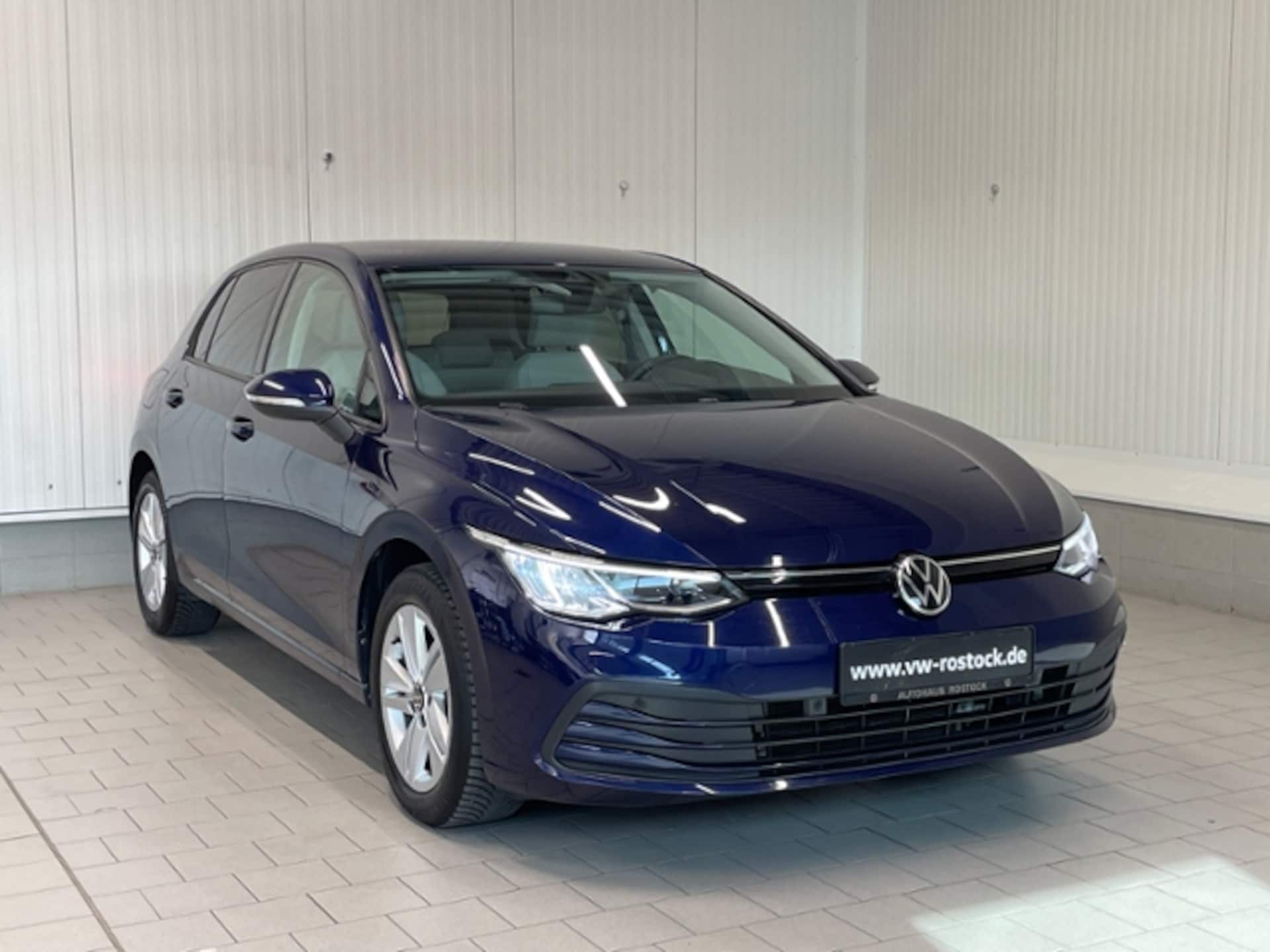 Volkswagen Golf Life