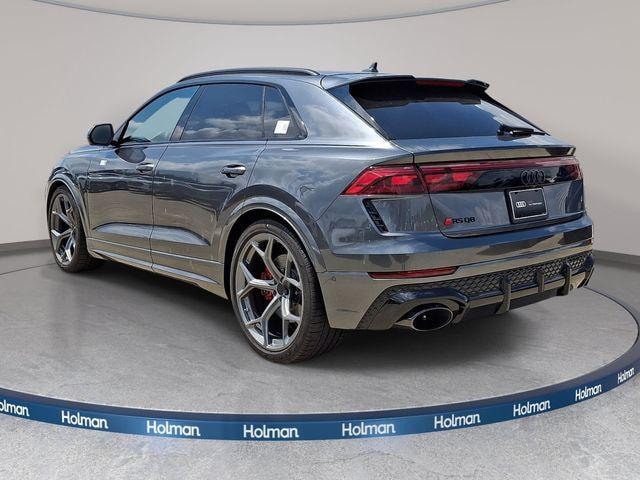 2026 Audi RS Q8 SUV performance