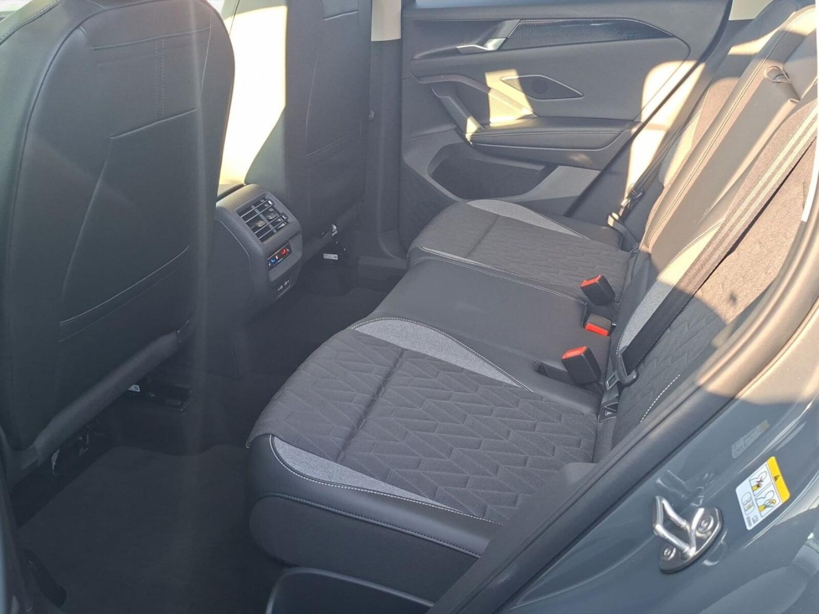 Volkswagen Tiguan – Bild 2