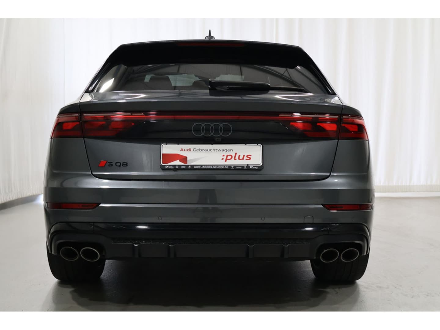 Bild über Audi SQ8 SUV TFSI quattro tiptronic - für weitere Informationen kontaktieren Sie den Audi Partner