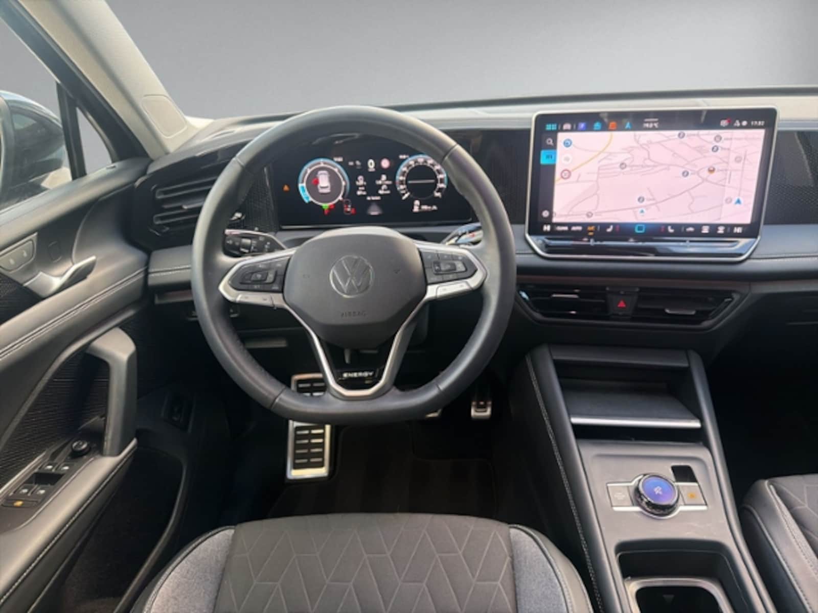 Volkswagen Tiguan – Bild 14