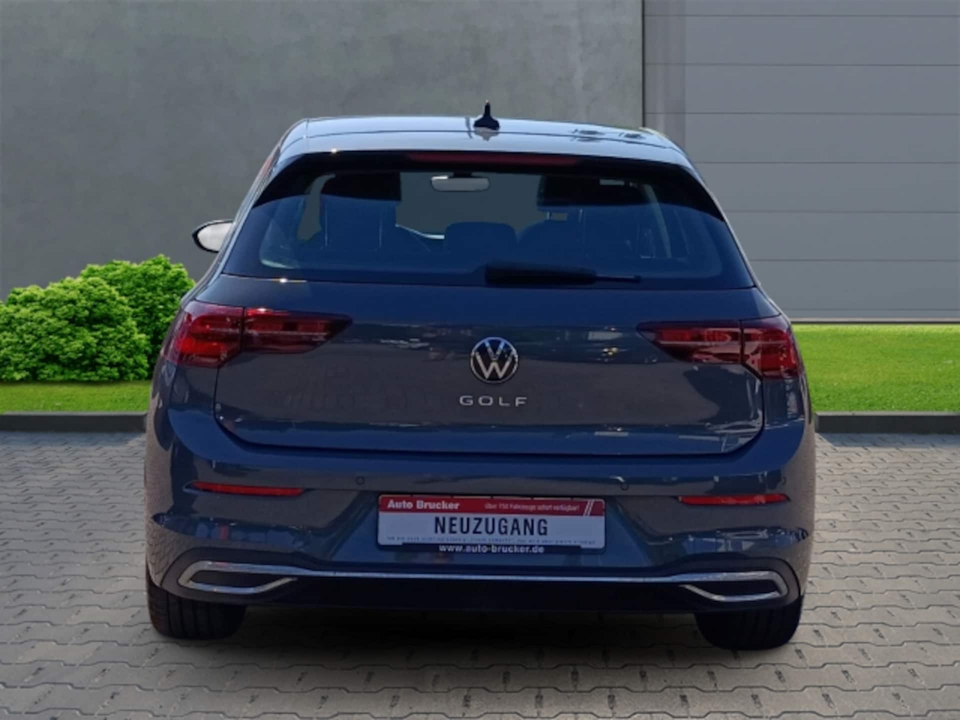 Volkswagen Golf Style