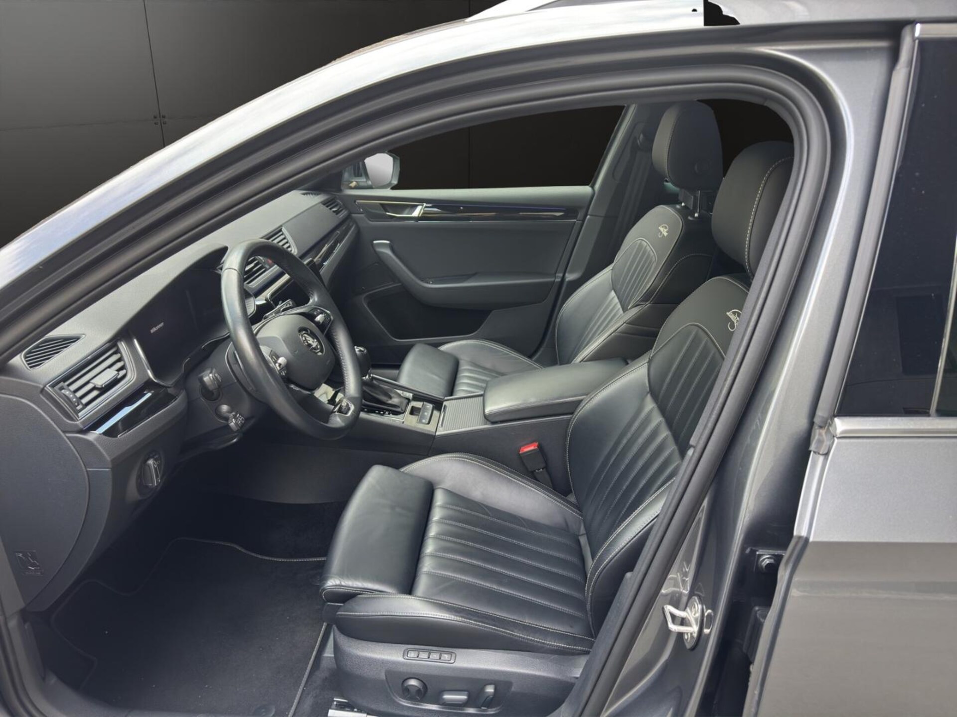 Skoda Superb Combi Laurin & Klement