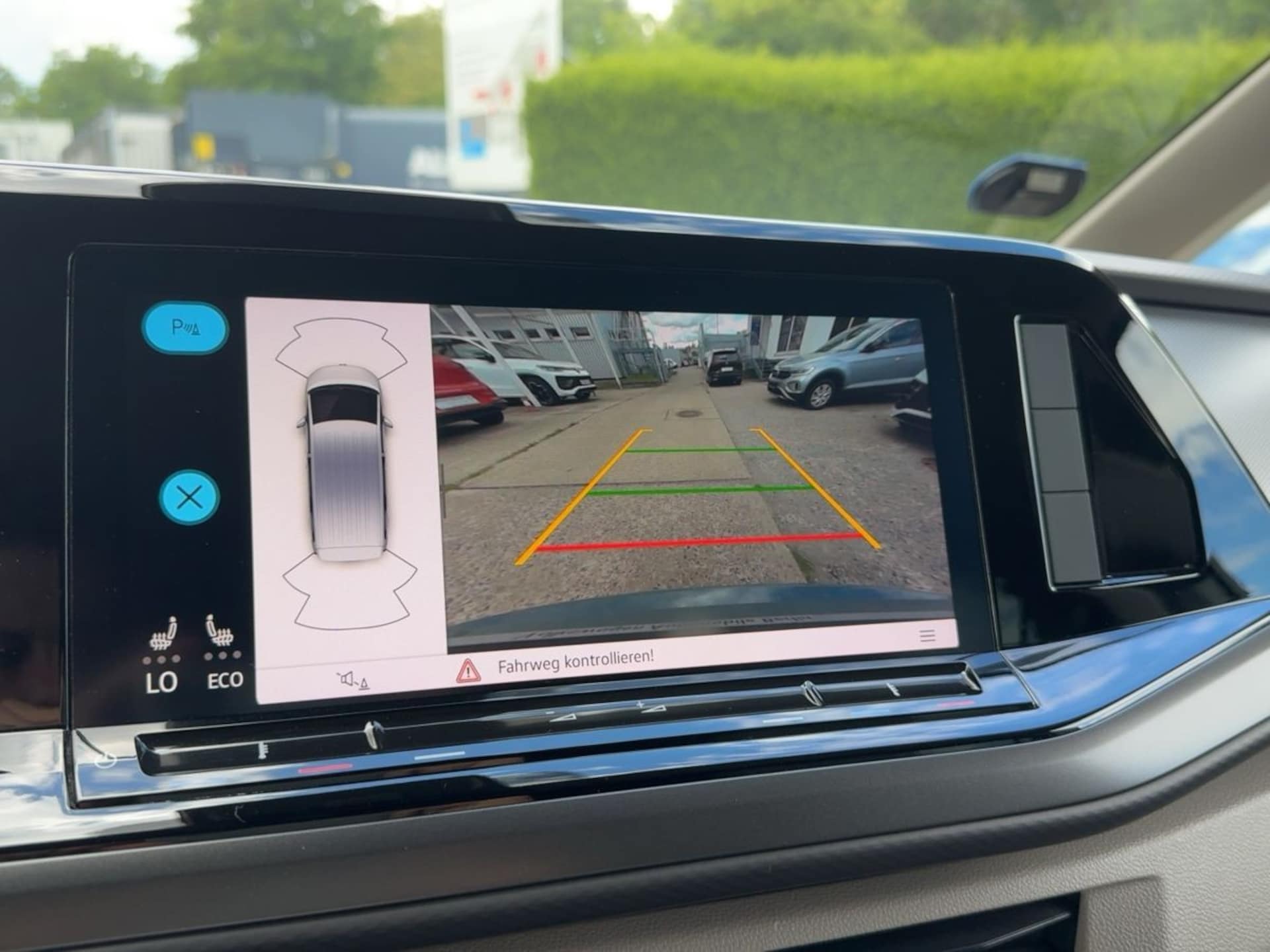Volkswagen Multivan Basis-Modell