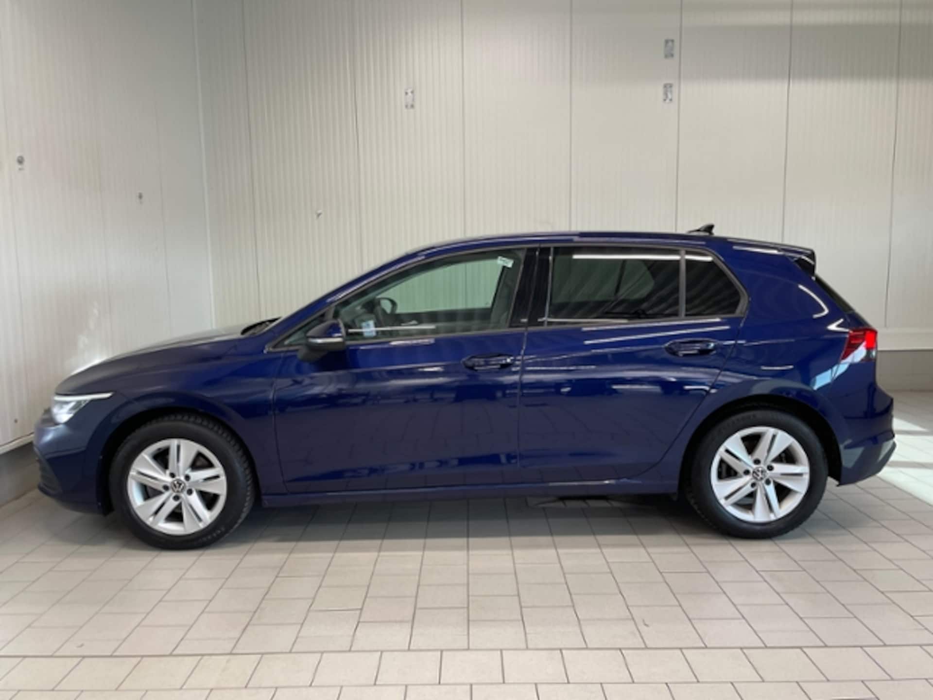 Volkswagen Golf Life