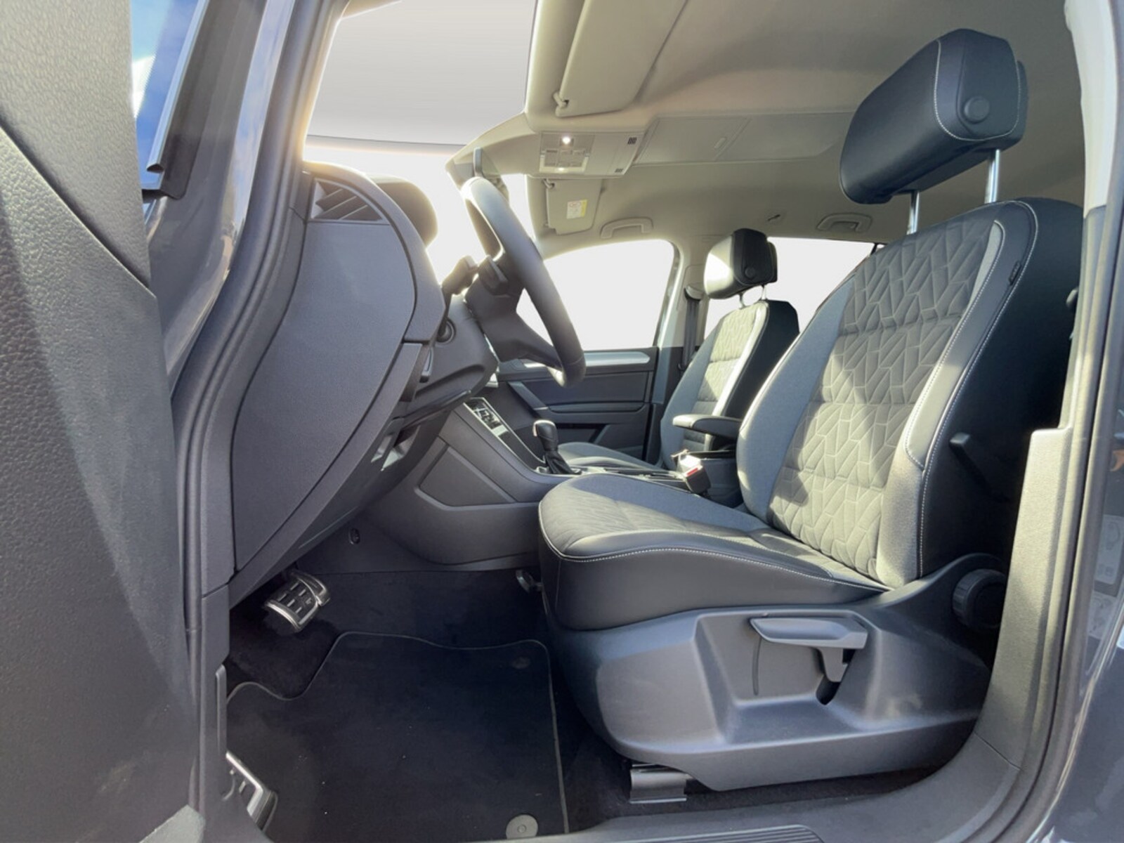 Volkswagen Touran – Bild 10