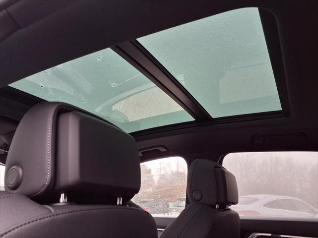 2025 Audi Q3 S Line Premium - Photo 19