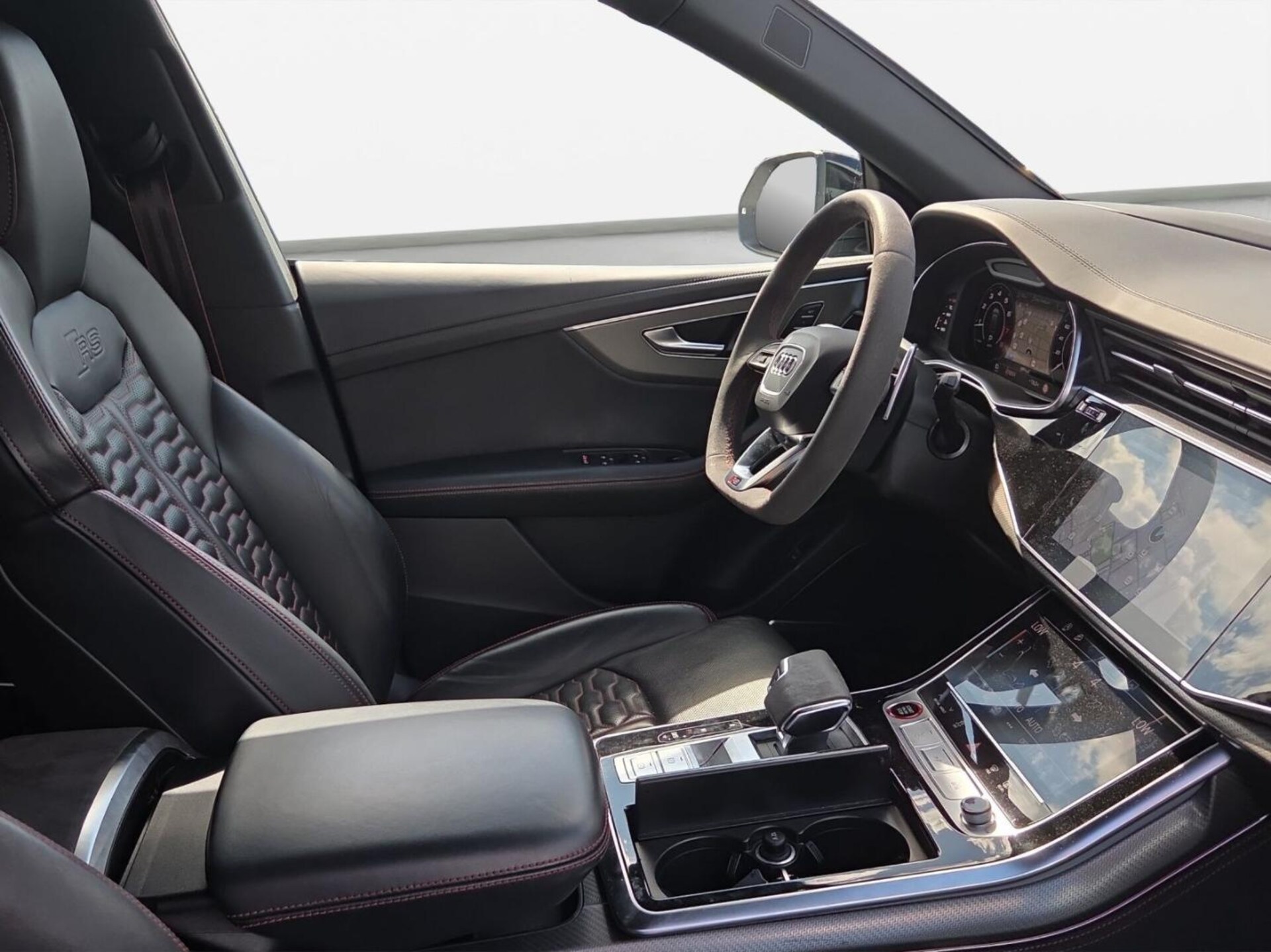 Audi RS Q8 SUV