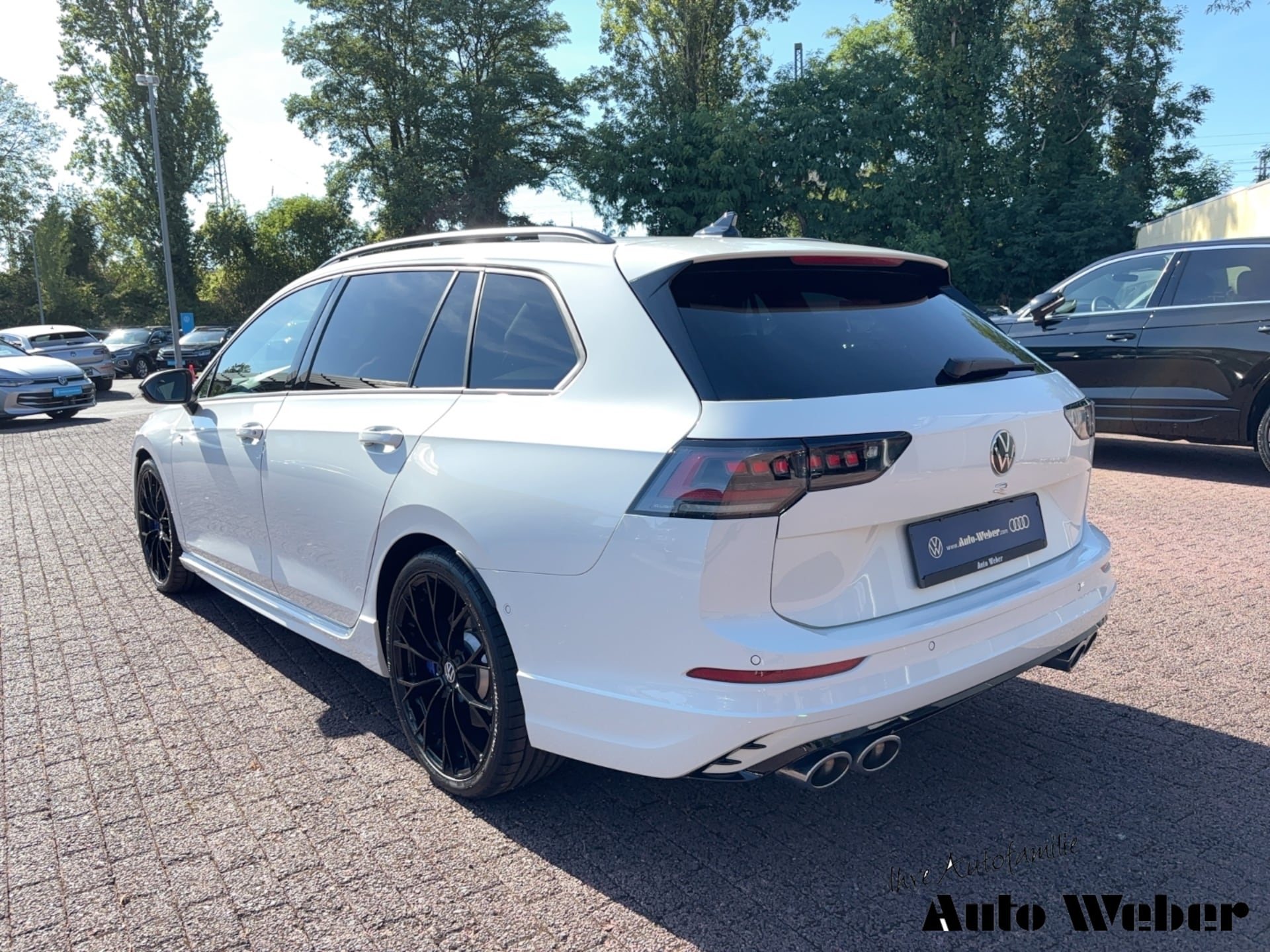 Volkswagen Golf Variant R