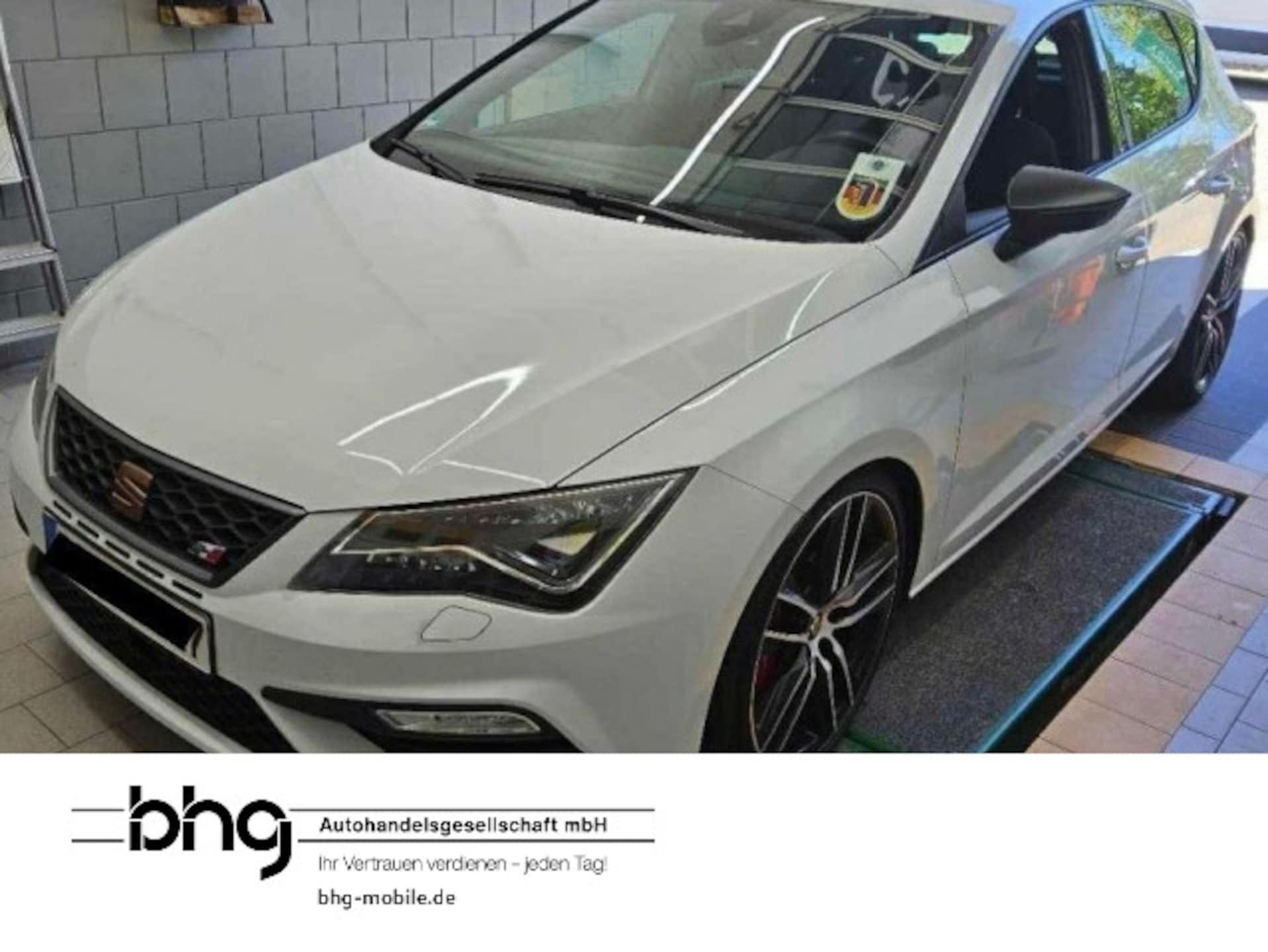 SEAT Leon Cupra 300