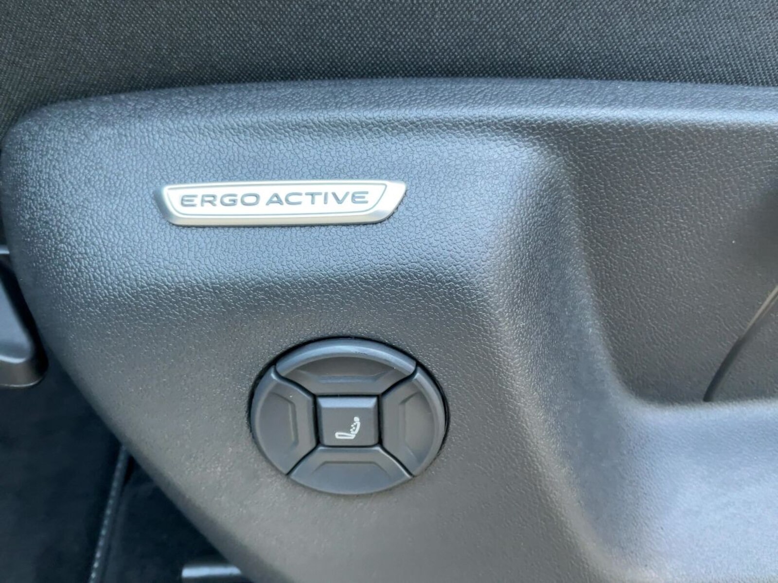 Volkswagen Tiguan – Bild 18