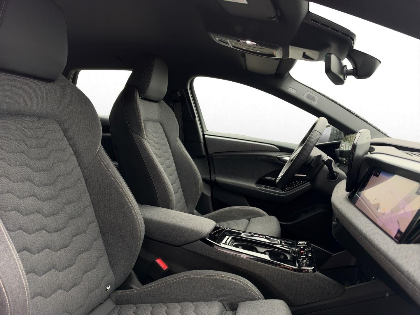 Bild über Audi A6 Avant e-tron e-tron performance - für weitere Informationen kontaktieren Sie den Audi Partner