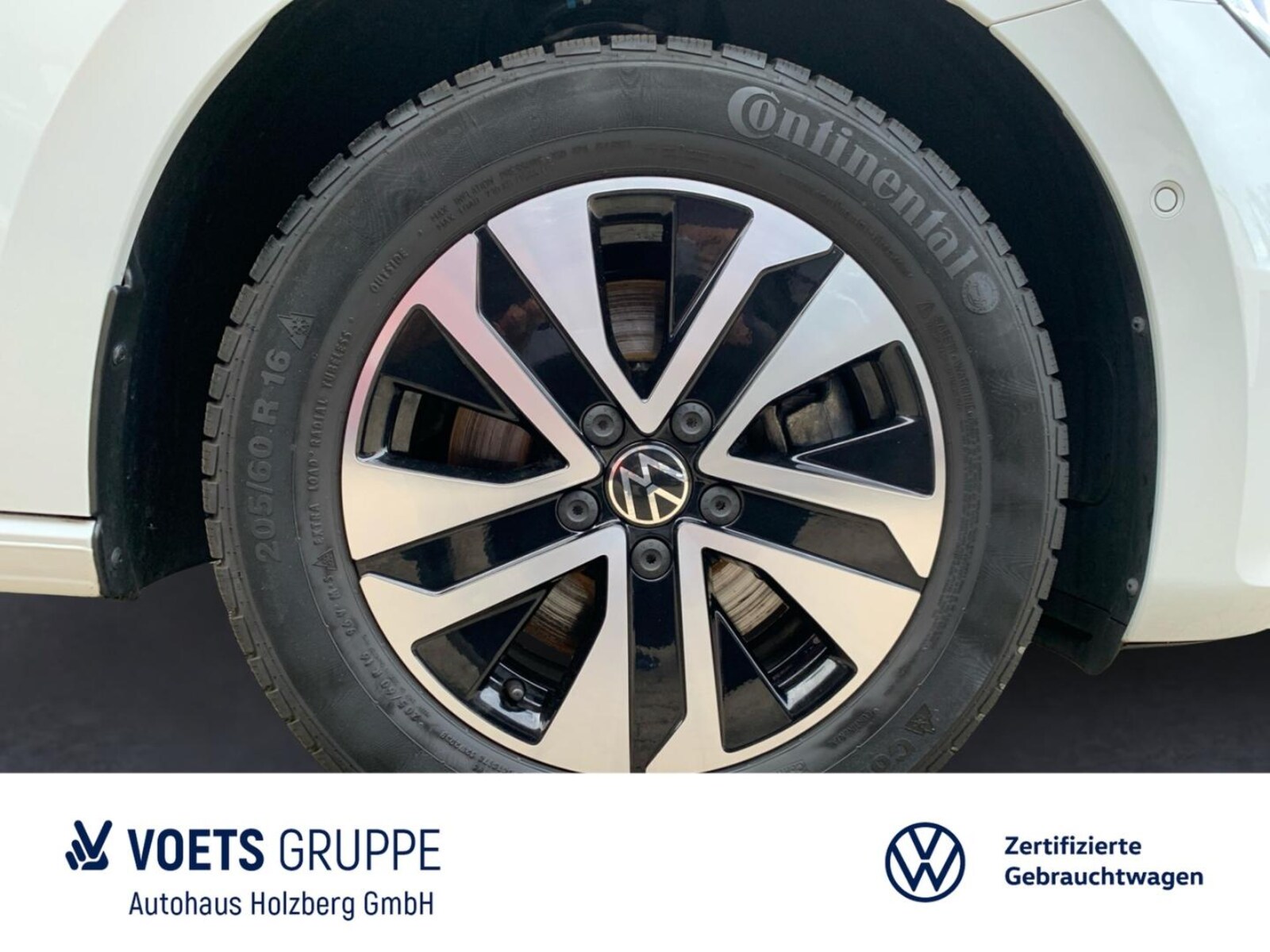 Volkswagen Touran – Bild 6