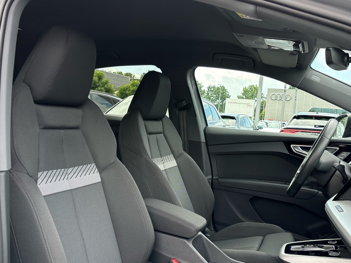 Image about Audi Q4 Sportback e-tron 35 e-tron