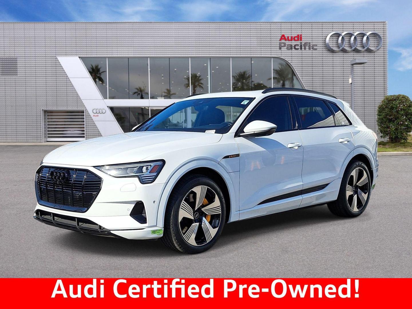 2023 Audi e-tron 95 kWh Premium Plus quattro's photo