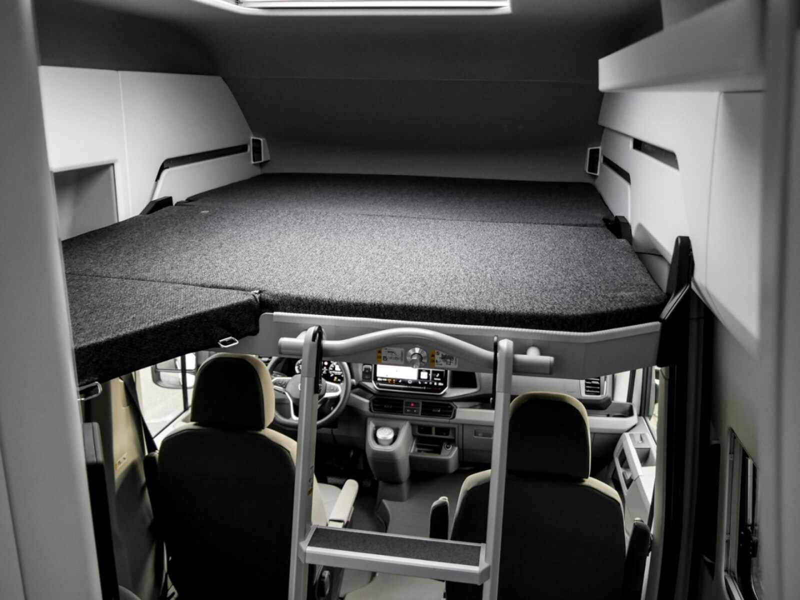 Volkswagen Grand California 600 – Bild 12