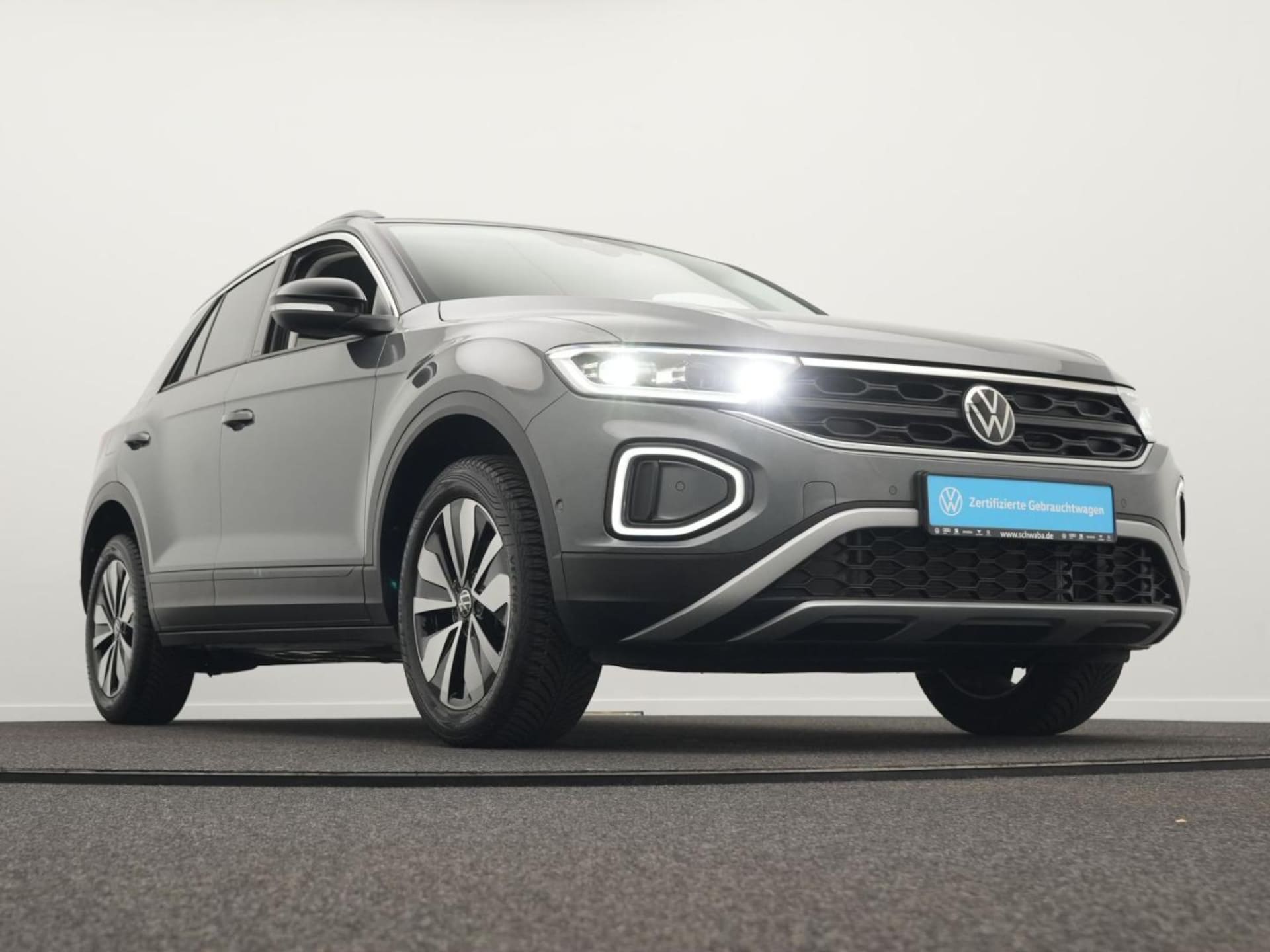Volkswagen T-Roc Life