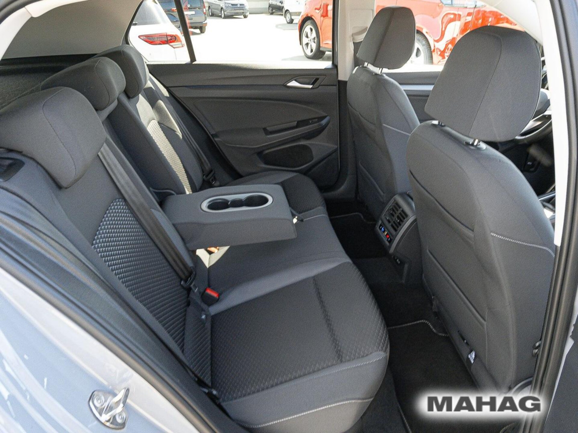 Volkswagen Golf Active