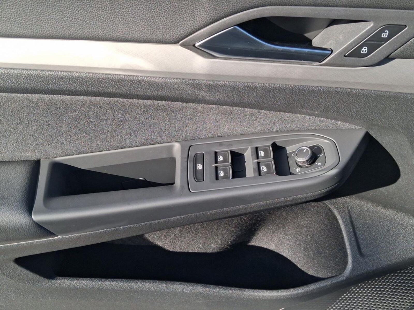 Volkswagen Golf Variant – Bild 15