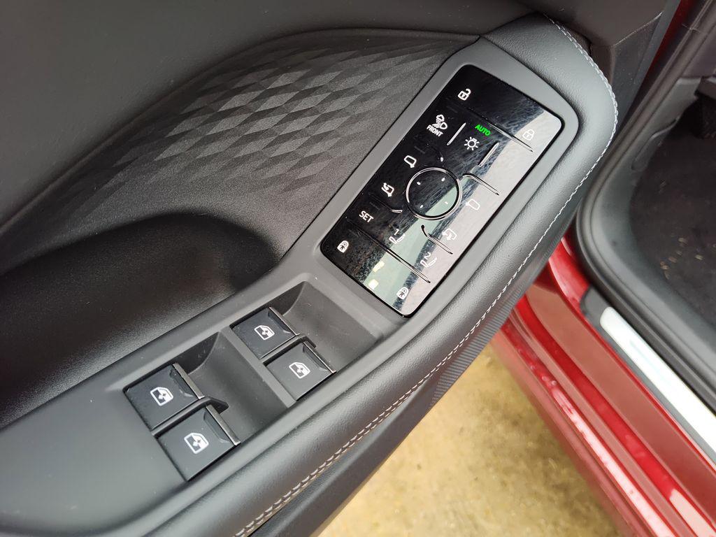2025 Audi New A5 Premium Plus - Photo 23