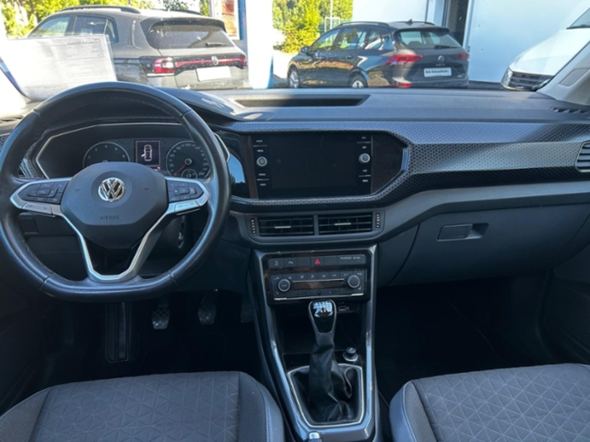 Volkswagen T-Cross Style