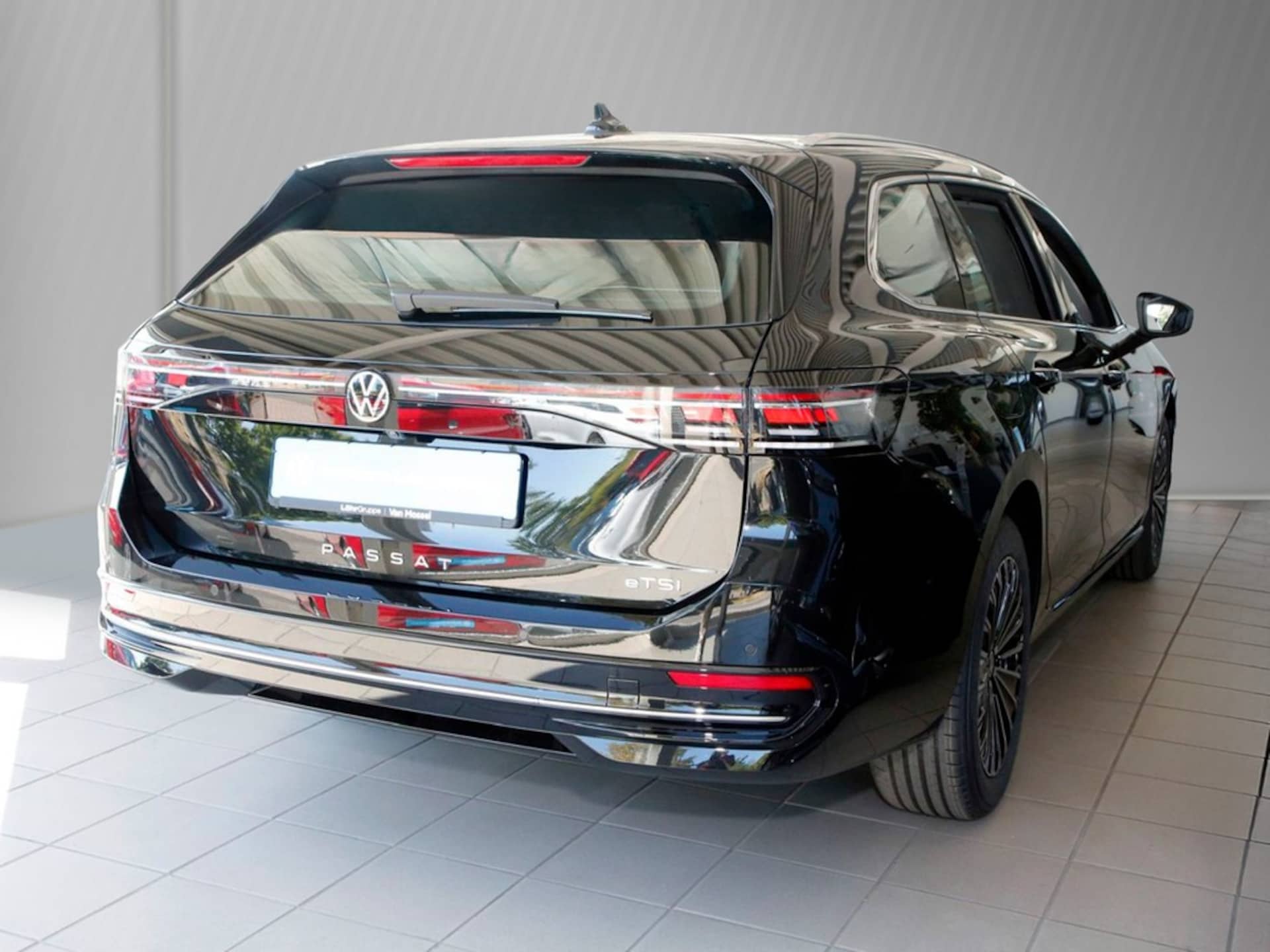 Volkswagen Passat Elegance