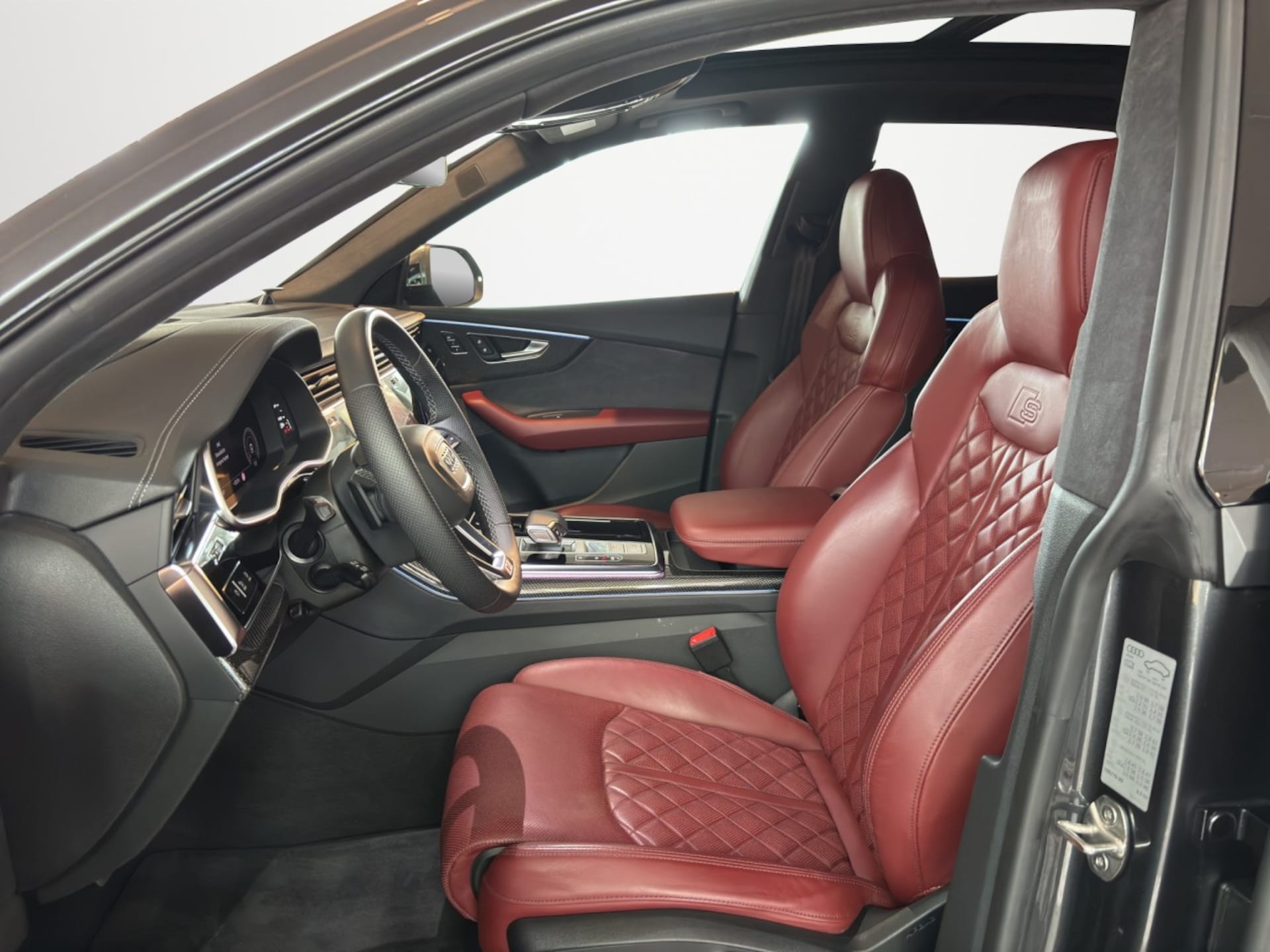 Audi SQ8 SUV