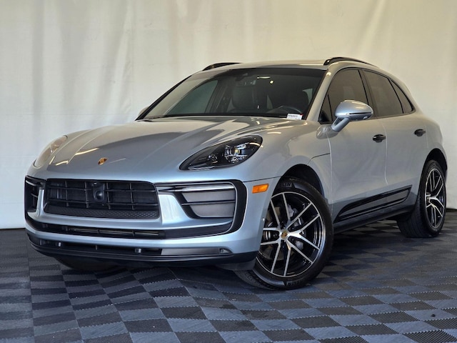 2023 Porsche Macan