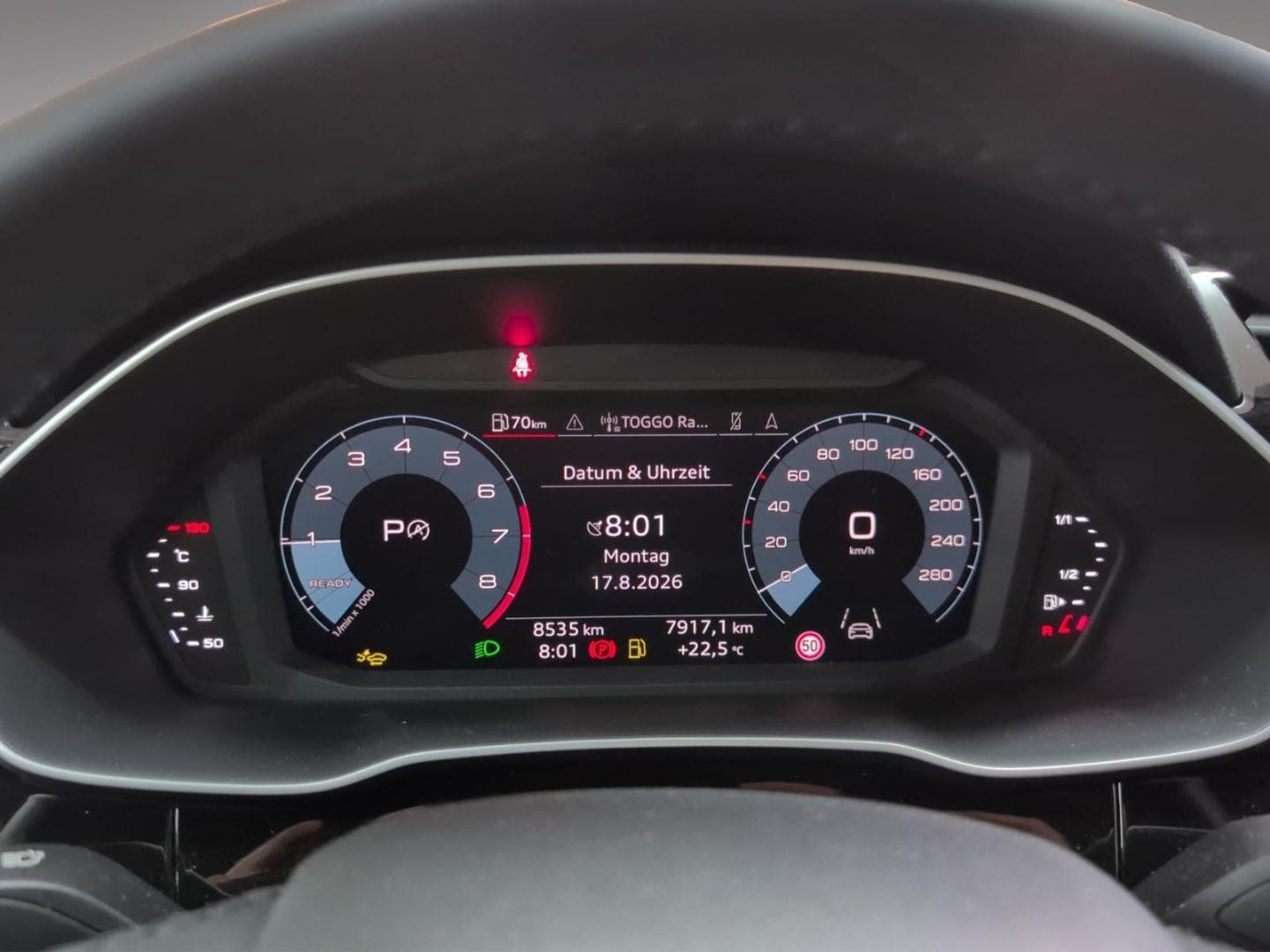 Bild über Audi Q3 TFSI 110 kW S tronic - für weitere Informationen kontaktieren Sie den Audi Partner