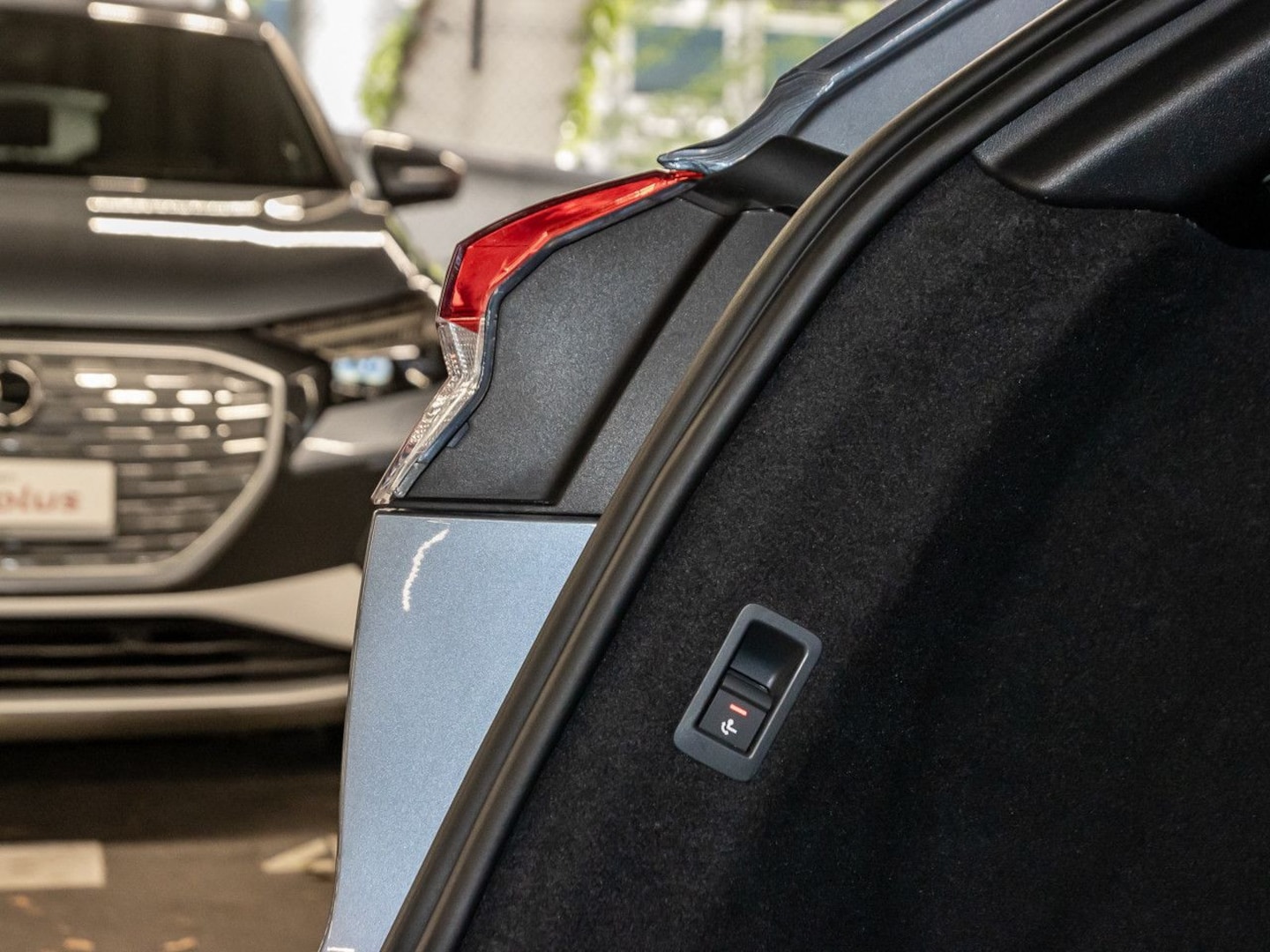 Bild über Audi Q4 e-tron 40 e-tron - für weitere Informationen kontaktieren Sie den Audi Partner