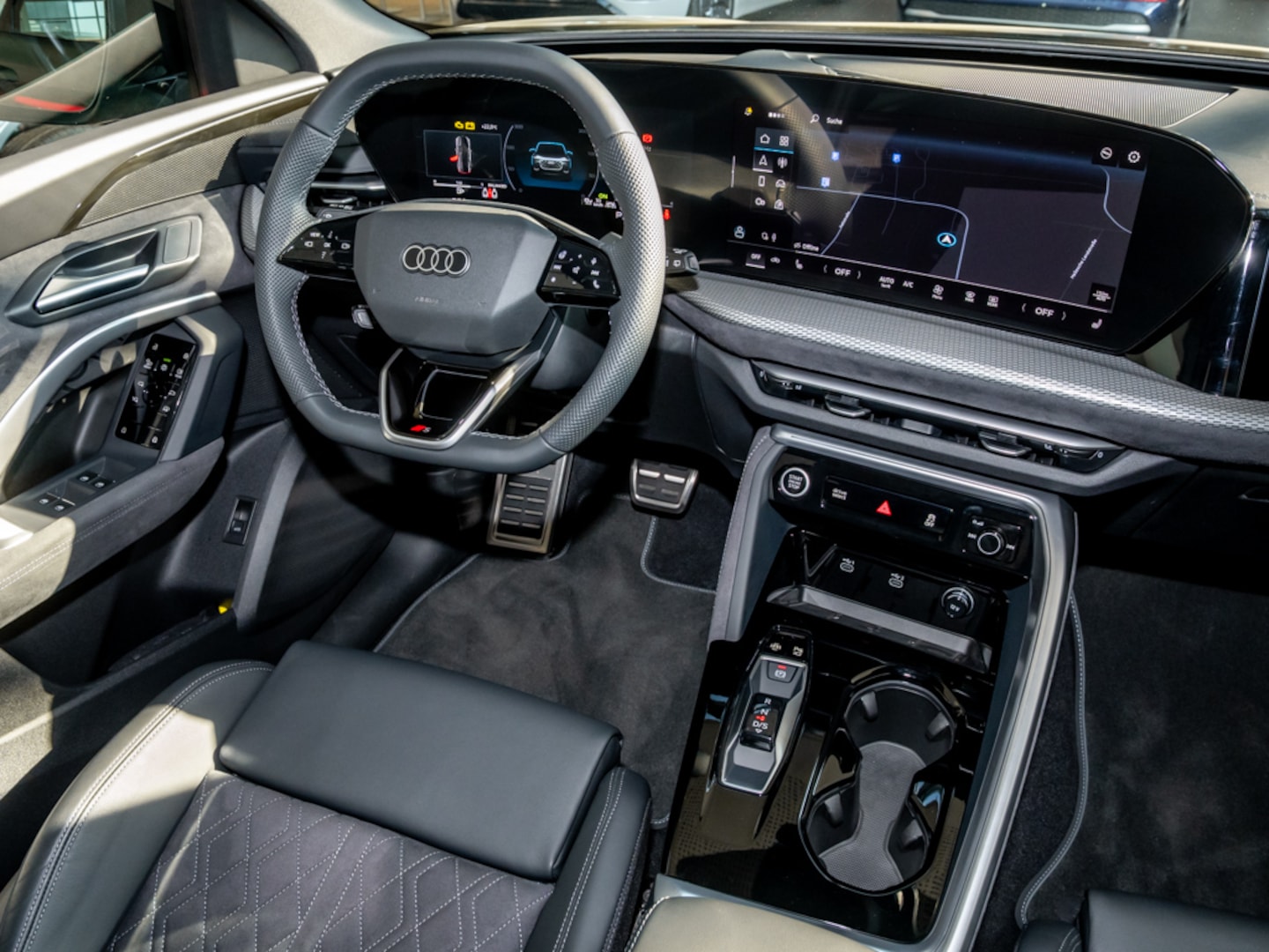 Bild über Audi Q5 Sportback TDI quattro 150 kW S tronic - für weitere Informationen kontaktieren Sie den Audi Partner