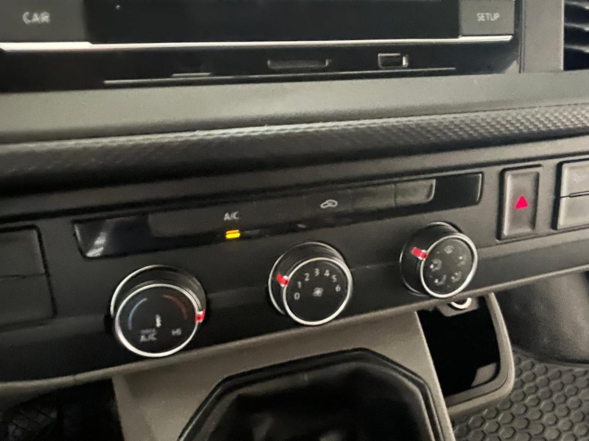 Volkswagen Transporter Kasten kurzer Radstand