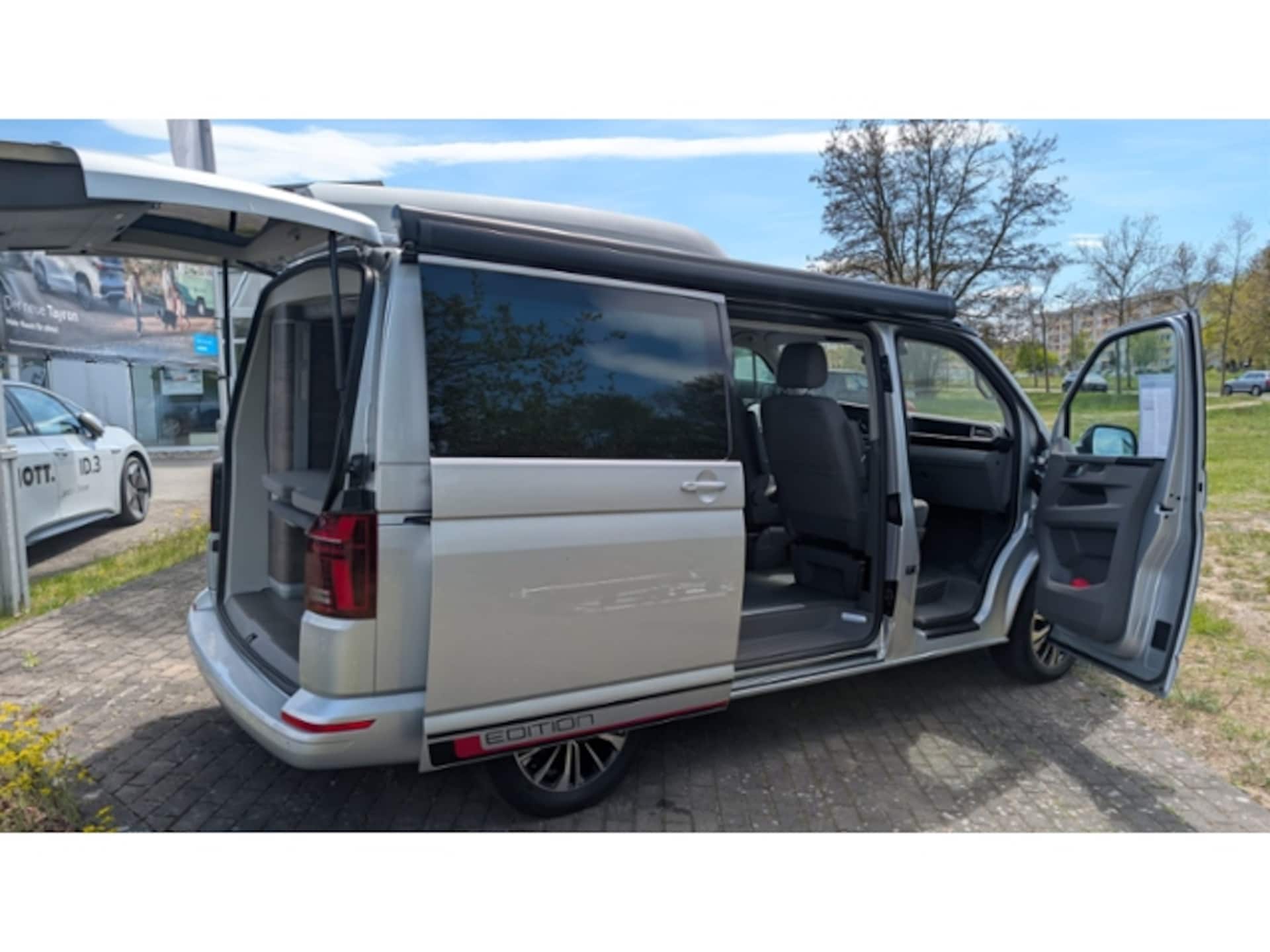 Volkswagen T6.1 California Ocean