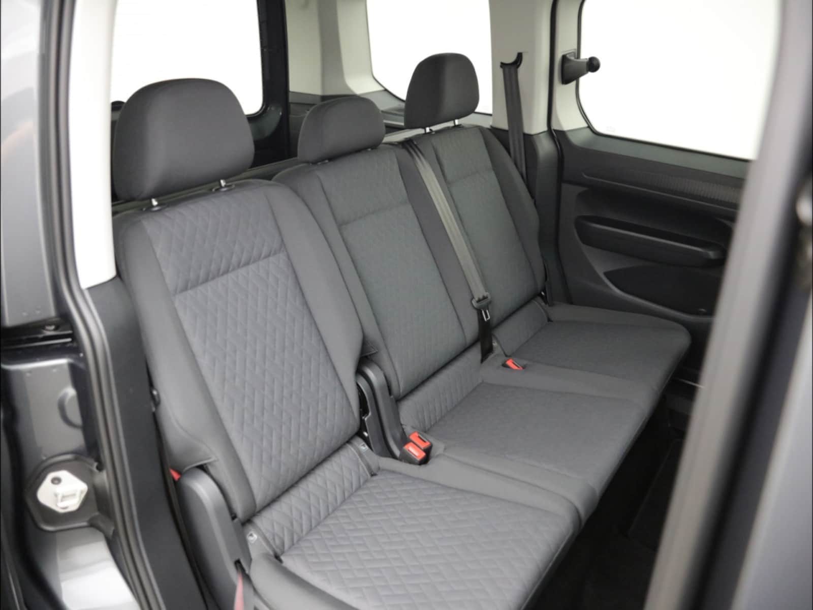 Volkswagen Caddy – Bild 8