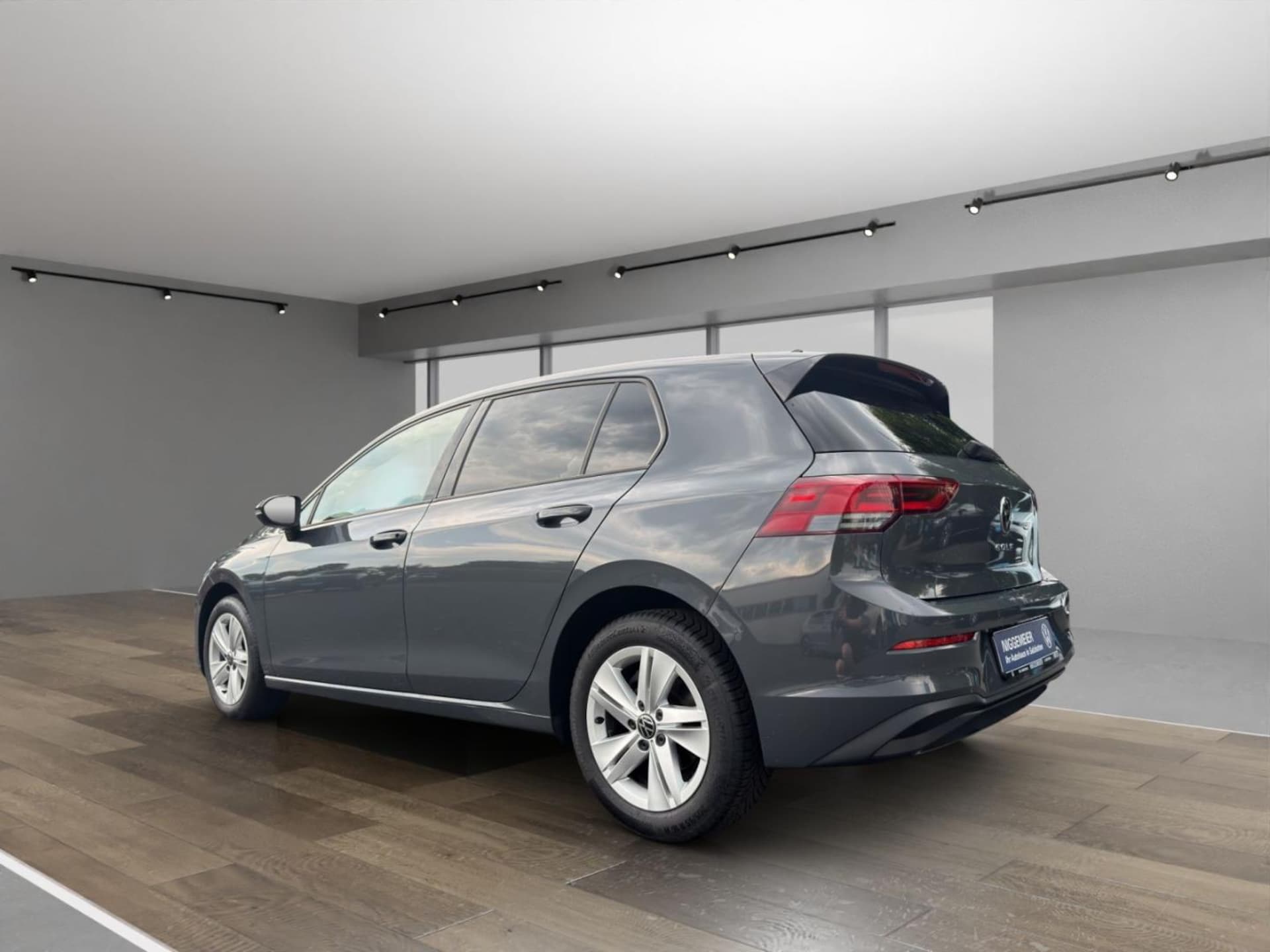 Volkswagen Golf Life