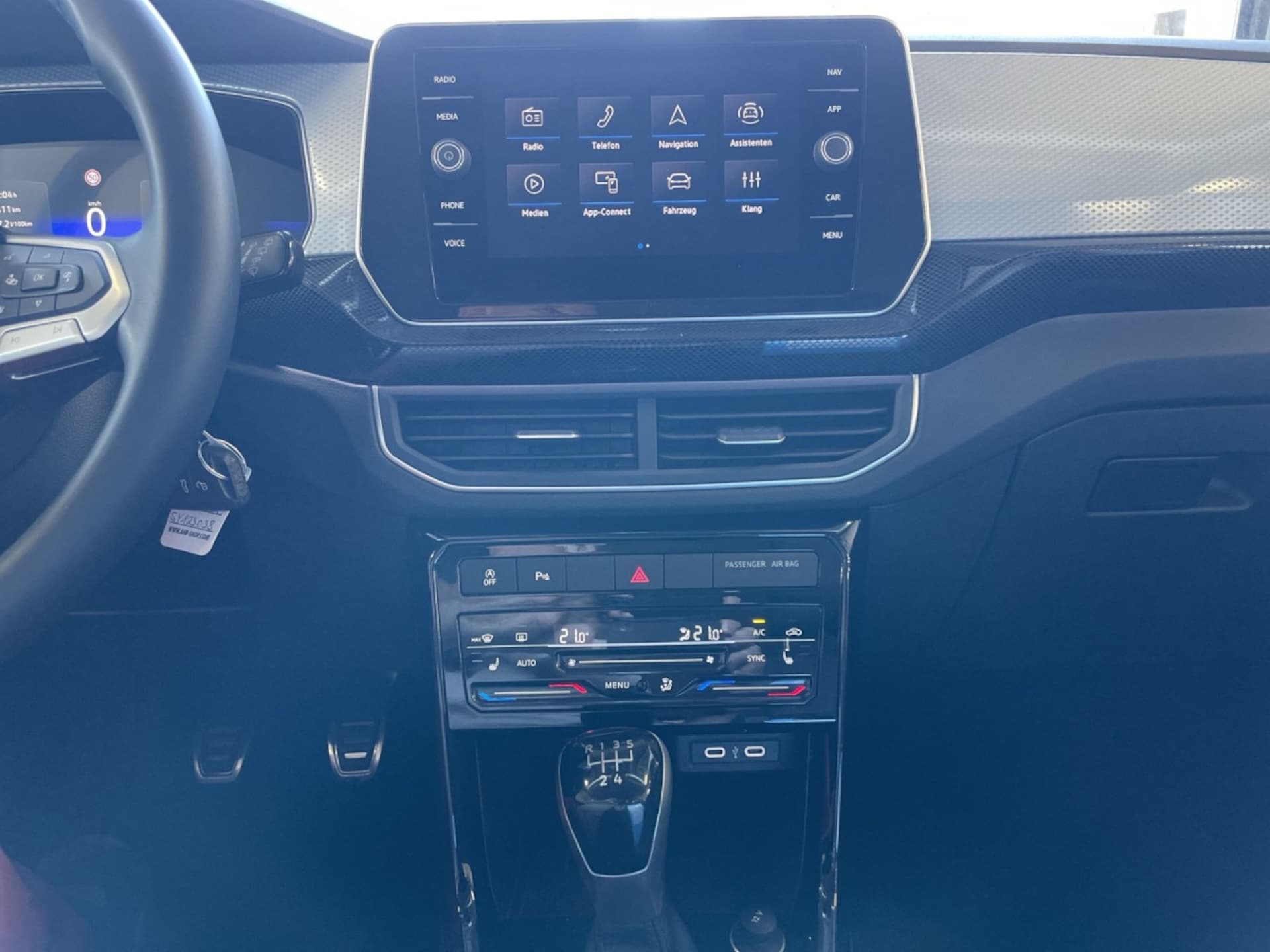 Volkswagen T-Cross Life