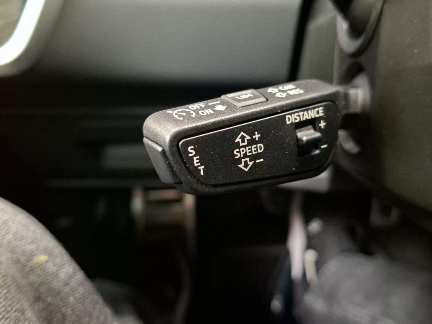 Bild über Audi A6 Avant TFSI e S line 50 TFSI e quattro S tronic - für weitere Informationen kontaktieren Sie den Audi Partner