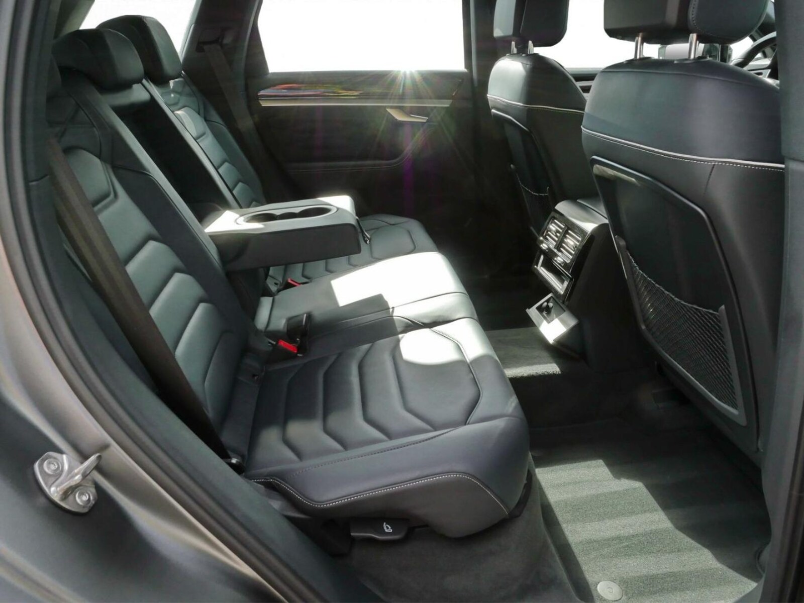 Volkswagen Touareg – Bild 19