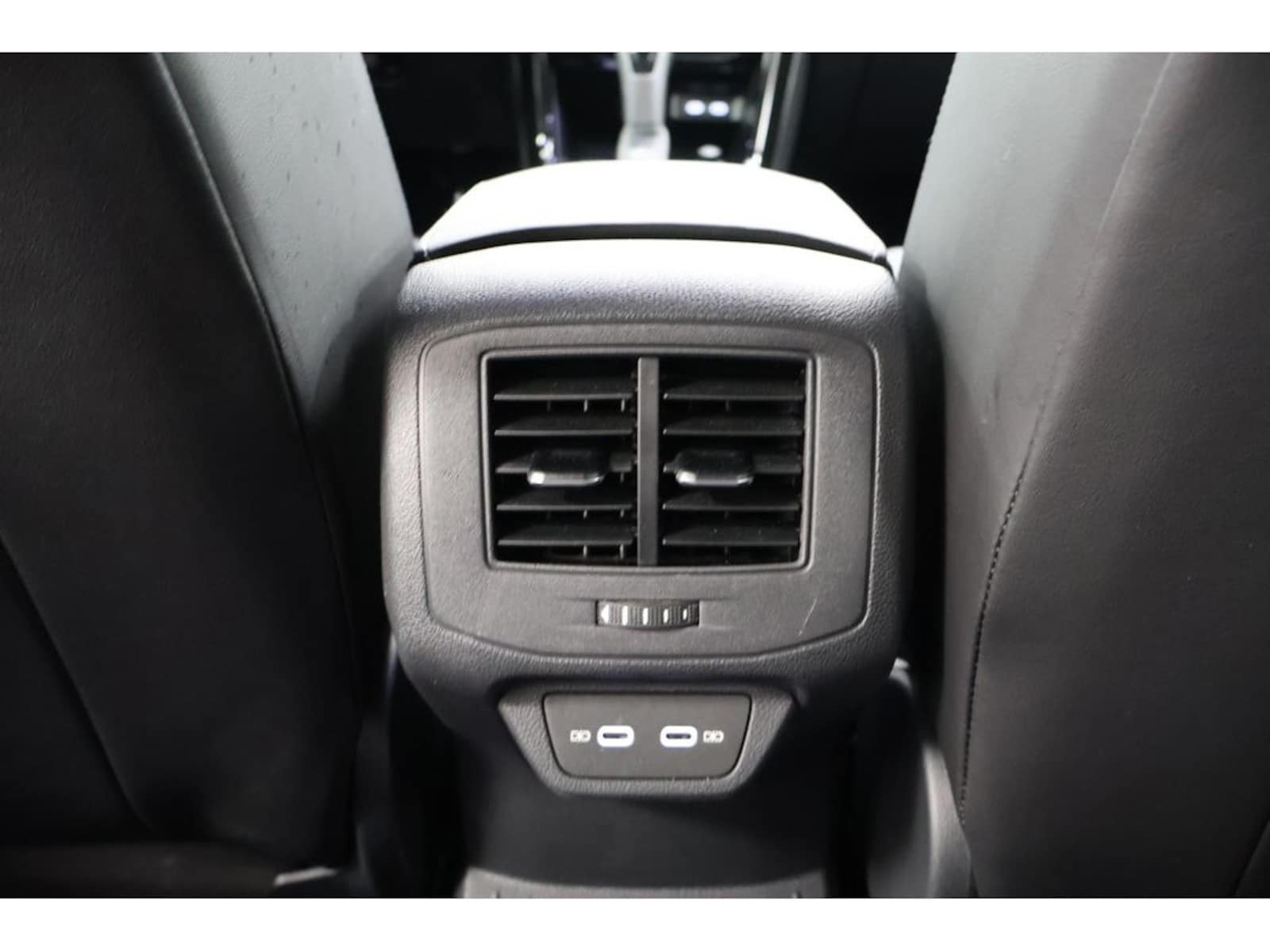 Volkswagen T-Roc – Bild 16