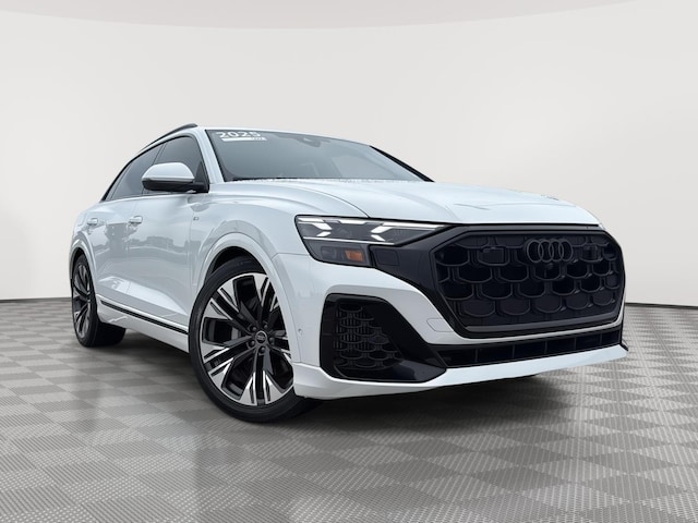 2025 Audi Q8