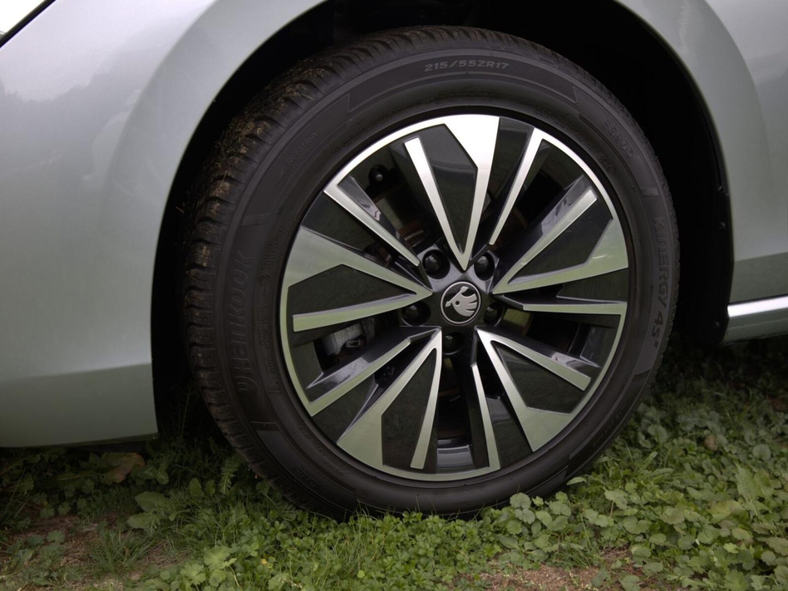 Škoda Superb Combi – Bild 10