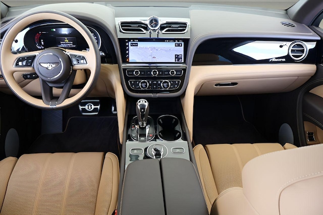2025 Bentley Bentayga EWB
