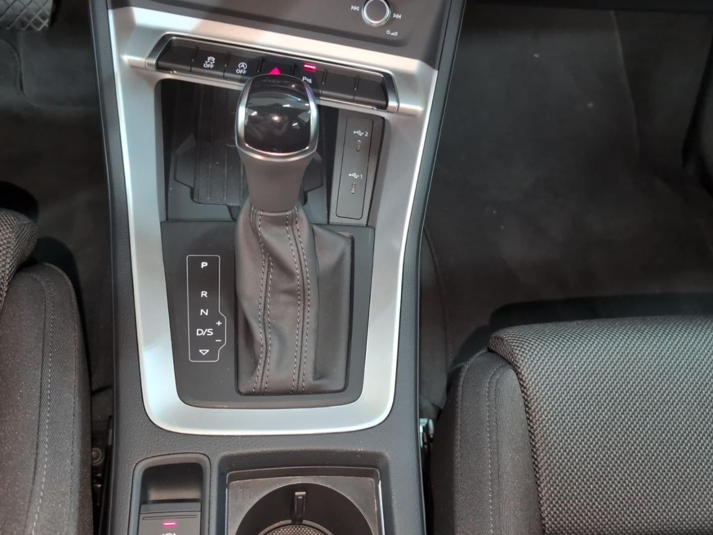 Bild über Audi Q3 TFSI 110 kW S tronic - für weitere Informationen kontaktieren Sie den Audi Partner
