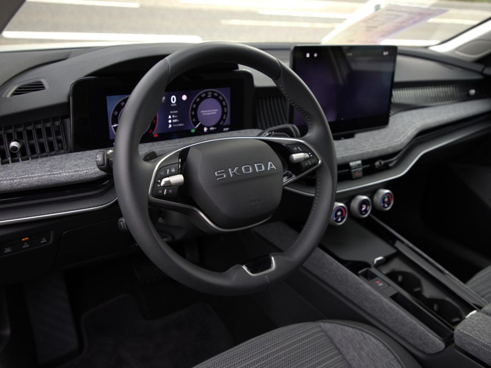 Škoda Superb Combi – Bild 13